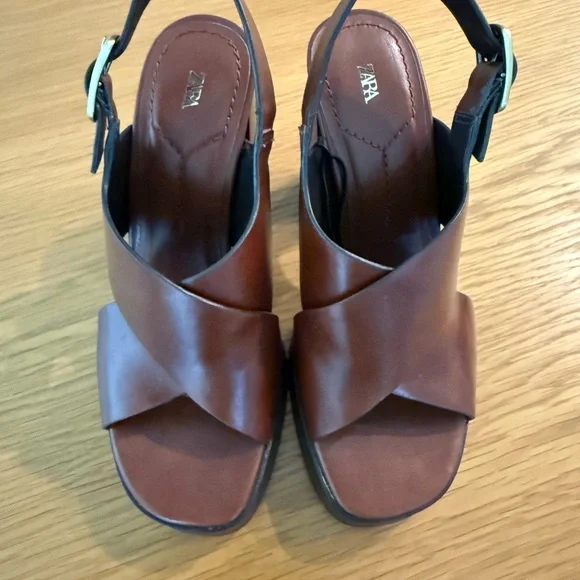 Zara Cognac Crisscross Leather Sandals - Picture 2 of 5